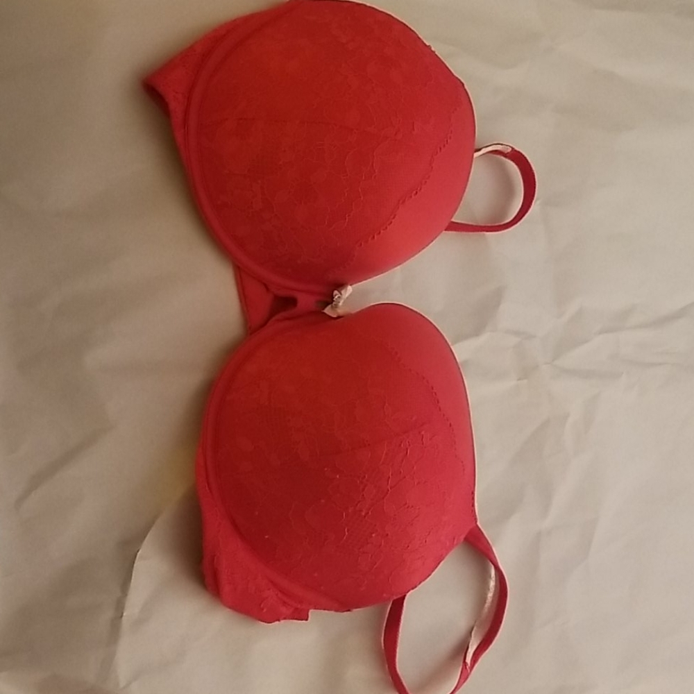 Red victoria's secret bra